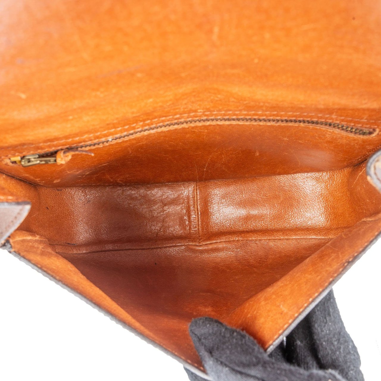 Louis Vuitton Louis Vuitton Monogram Canvas Saint Cloud GM Crossbody Bag Bruin