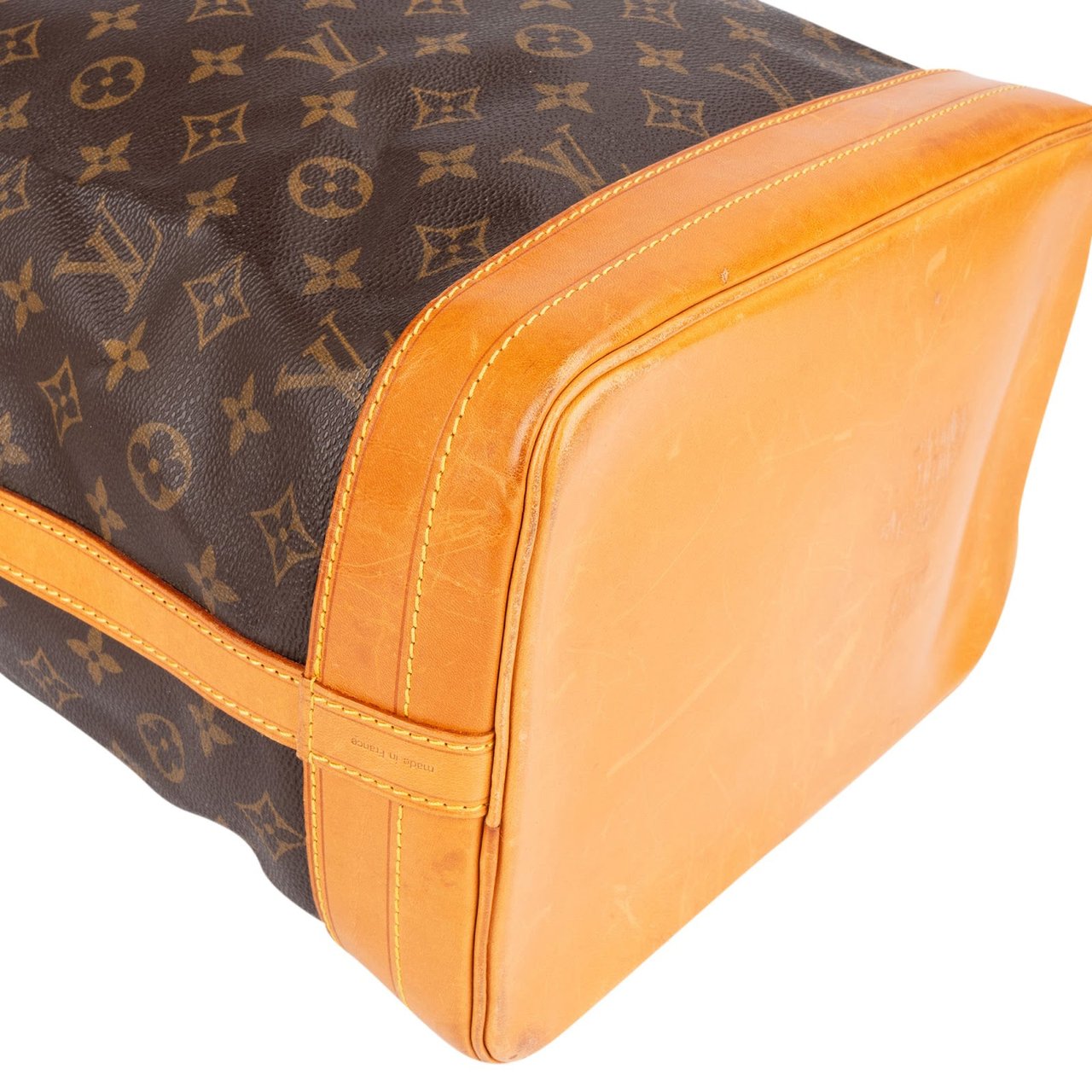 Louis Vuitton Louis Vuitton Monogram Canvas Sac Noé Grande Shoulder Bag Bruin