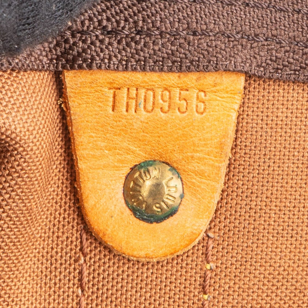 Louis Vuitton Louis Vuitton Monogram Canvas Keepall 50 Bandoulière Travel Bag Bruin