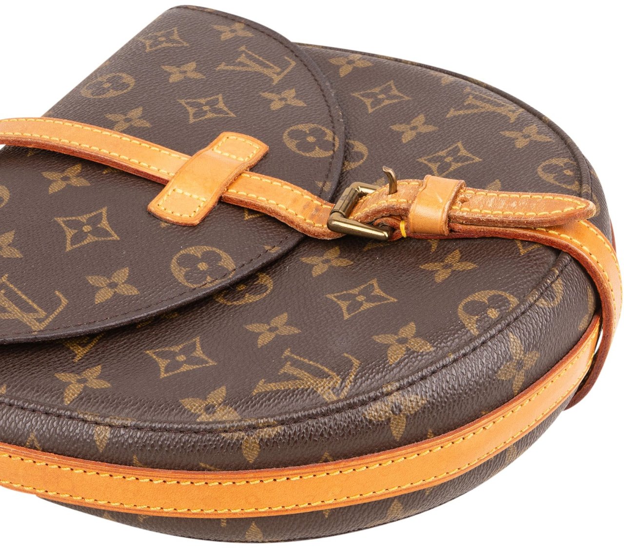 Louis Vuitton Louis Vuitton Monogram Canvas Chantilly GM Crossbody Bag Bruin