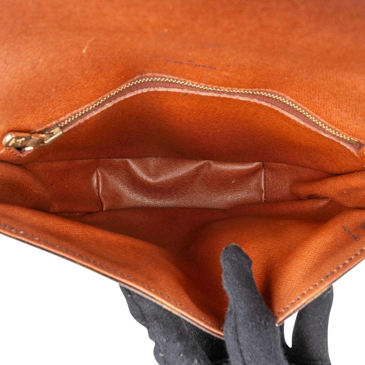 Louis Vuitton Louis Vuitton Monogram Canvas Chantilly MM Crossbody Bag Bruin