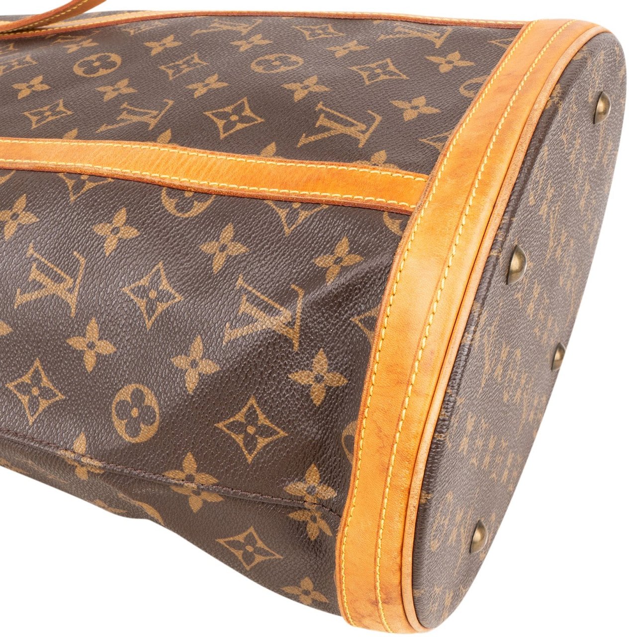 Louis Vuitton Louis Vuitton Monogram Canvas Bucket GM Shoulder Bag Bruin