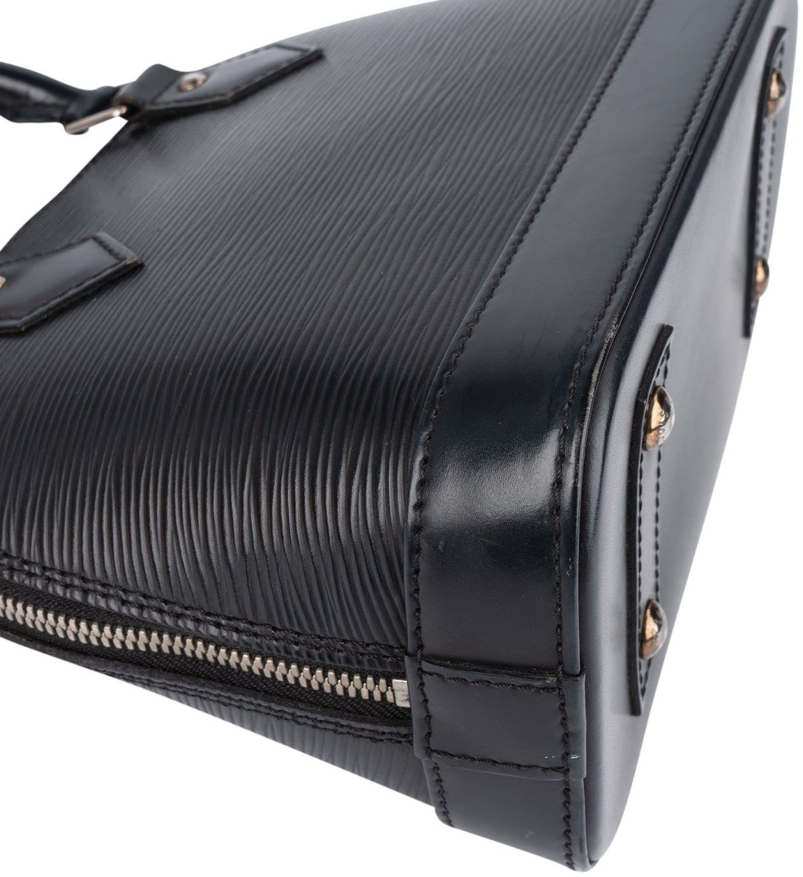 Louis Vuitton Louis Vuitton Noir Epi Leather Alma BB Handbag Zwart