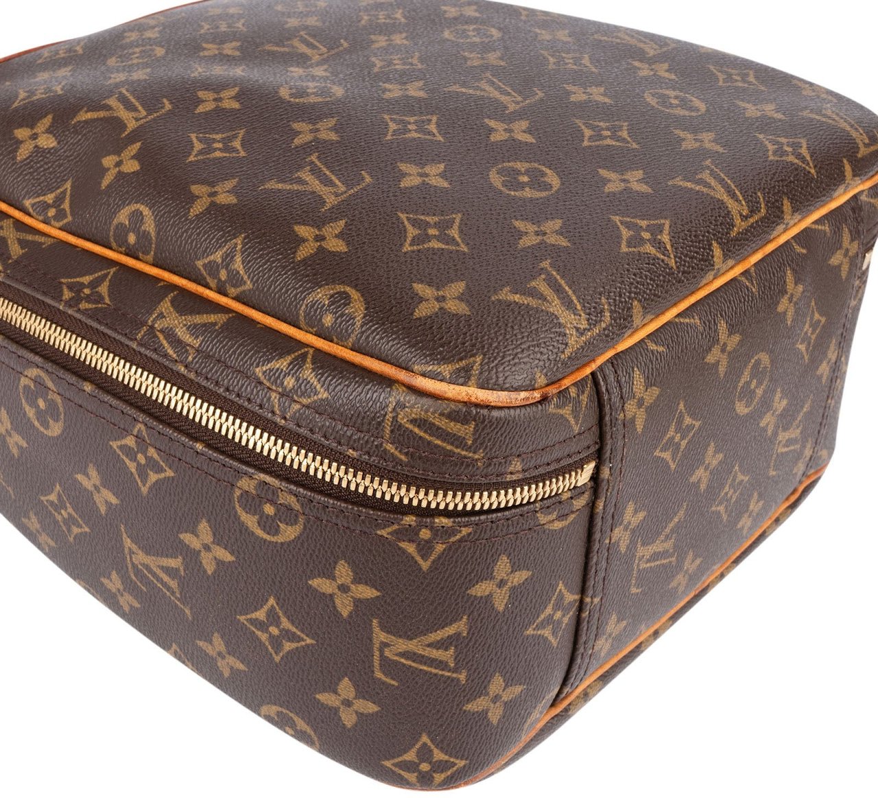 Louis Vuitton Louis Vuitton Monogram Canvas Excursion Handbag Bruin