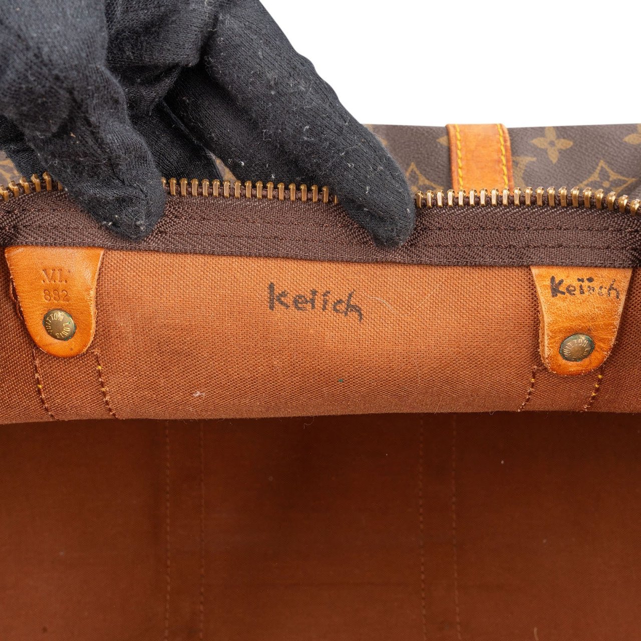 Louis Vuitton Louis Vuitton Monogram Canvas Keepall 55 Bandoulière Travel Bag Bruin