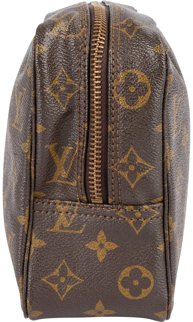 Louis Vuitton Monogram Canvas Trousse Toilette 28 Clutch Bruin