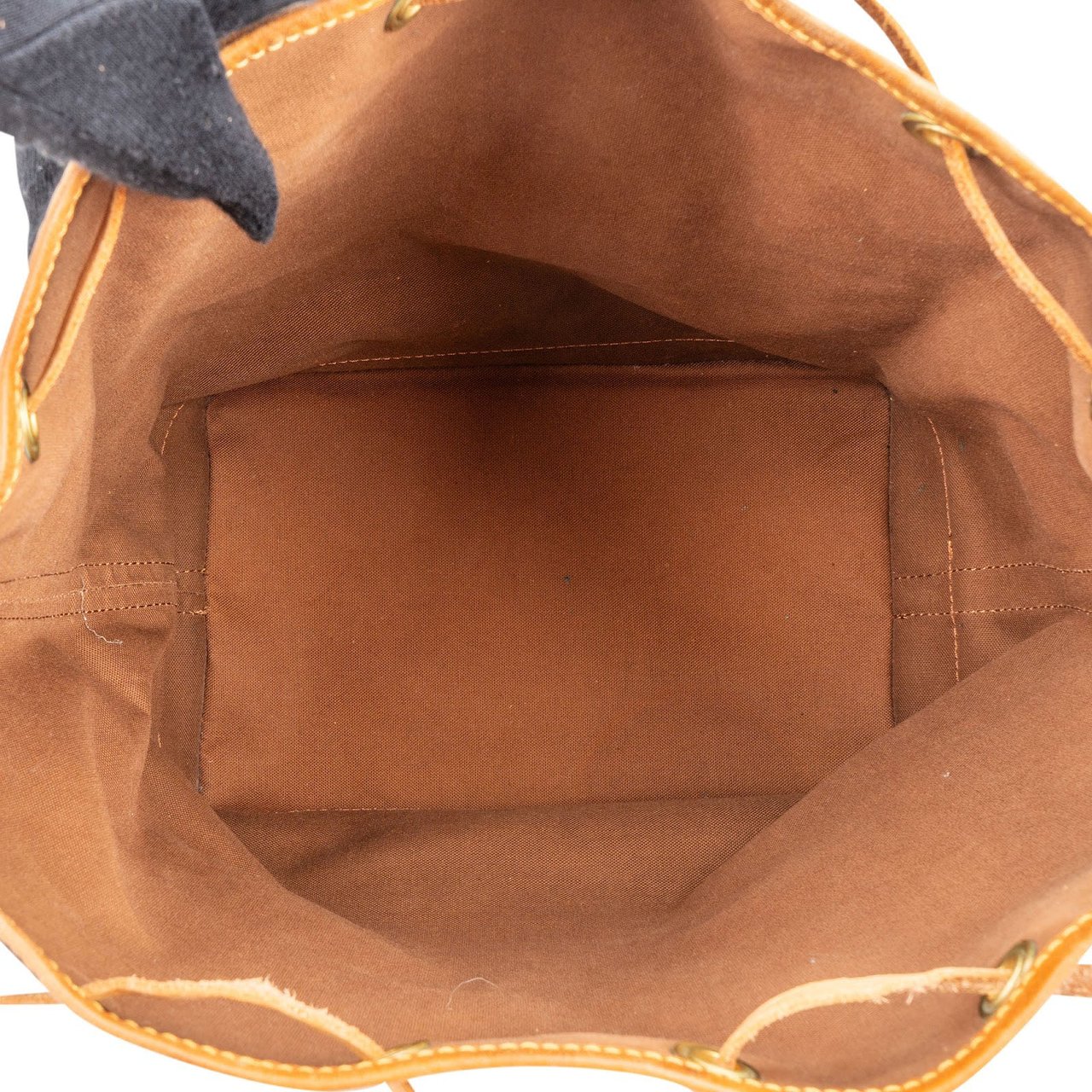 Louis Vuitton Louis Vuitton Monogram Canvas Sac Noé Grande Shoulder Bag Bruin