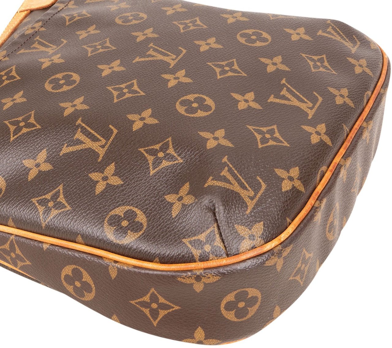 Louis Vuitton Louis Vuitton Monogram Canvas Odeon PM Crossbody Bag Bruin