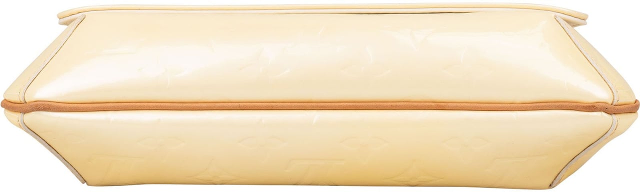 Louis Vuitton Louis Vuitton Monogram Vernis Vanille Thompson Street Shoulder Bag Beige