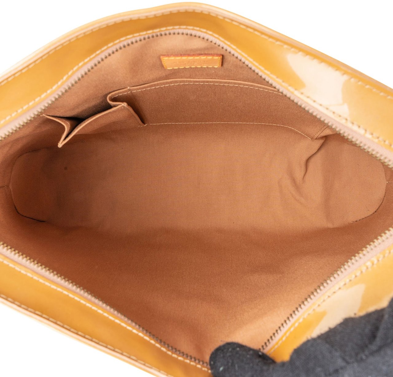 Louis Vuitton Monogram Vernis Leather Brentwood Shoulder Bag Beige