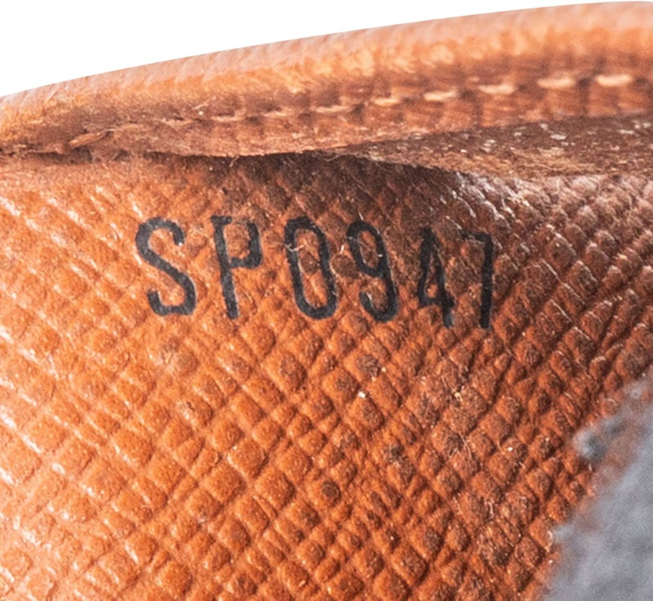 Louis Vuitton Louis Vuitton Monogram Canvas Elise Wallet Bruin