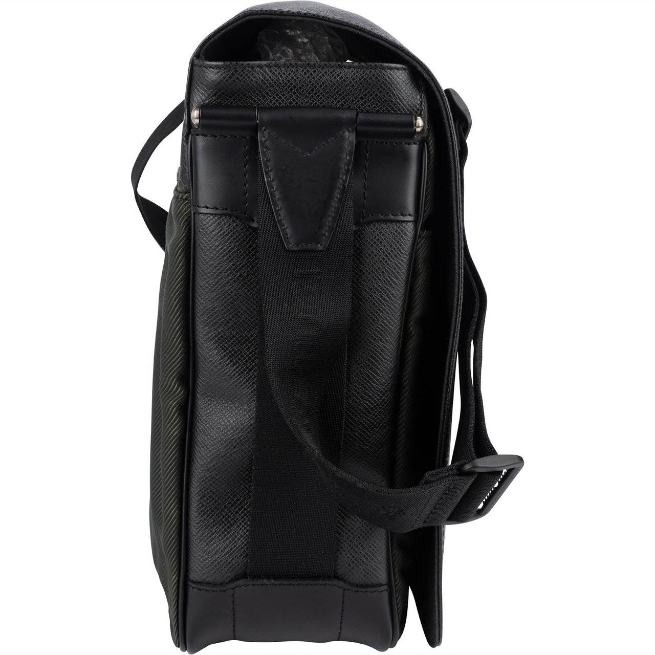 Louis Vuitton Taiga Leather and Nylon Victor Messenger Crossbody Bag Zwart