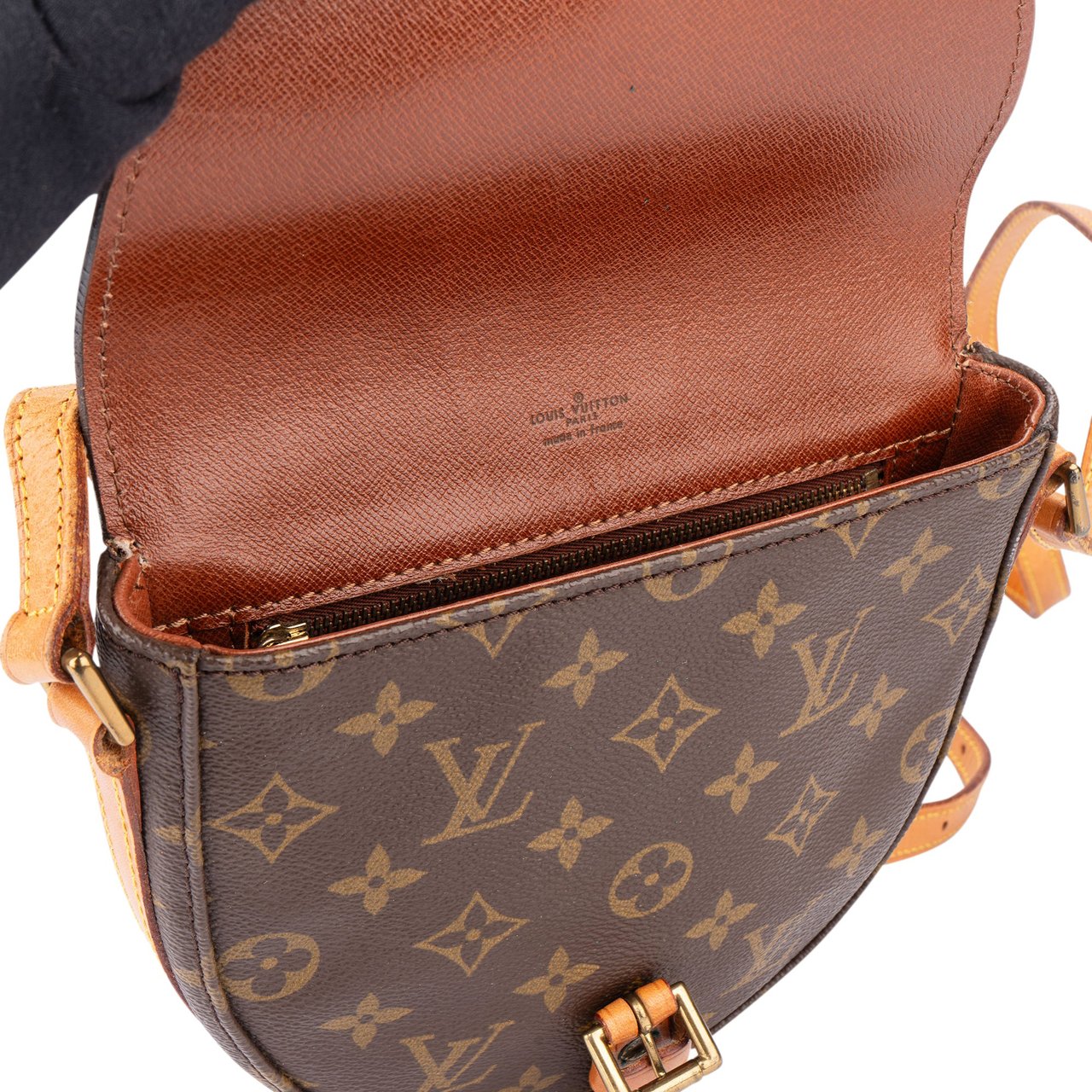 Louis Vuitton Louis Vuitton Canvas Monogram Chantilly PM Crossbody Bag Bruin