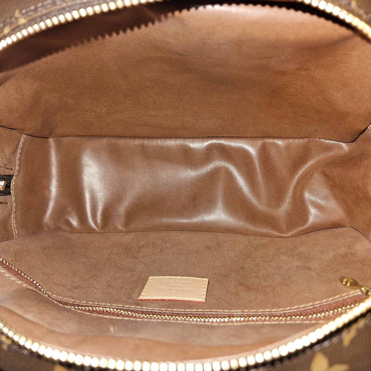 Louis Vuitton Louis Vuitton Monogram Canvas Trousse Toilette 25 NM Clutch Bruin