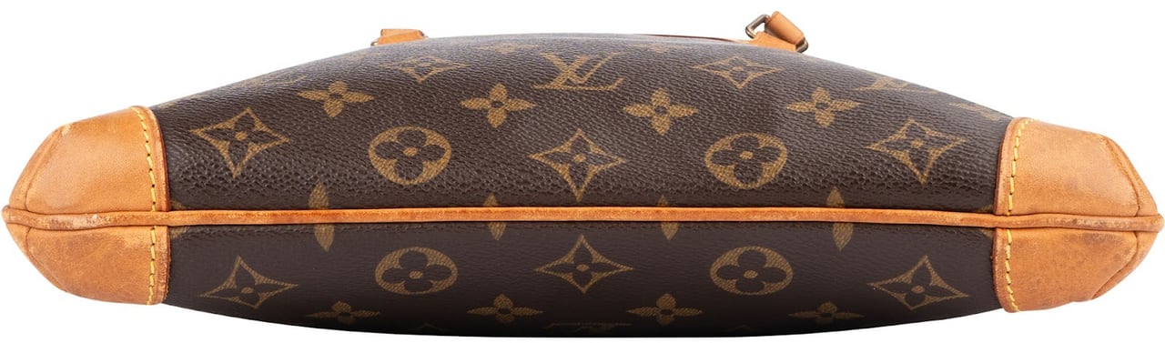 Louis Vuitton Monogram Canvas Coussin GM Shoulder Bag Bruin