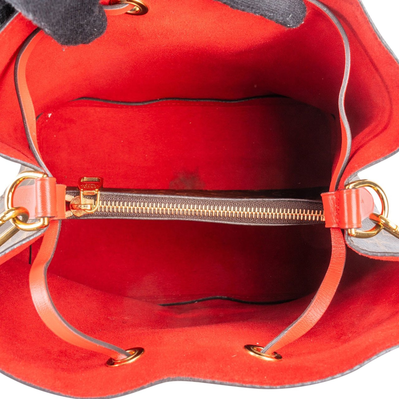 Louis Vuitton Monogram Canvas NéoNoé MM Crossbody Bag Bruin