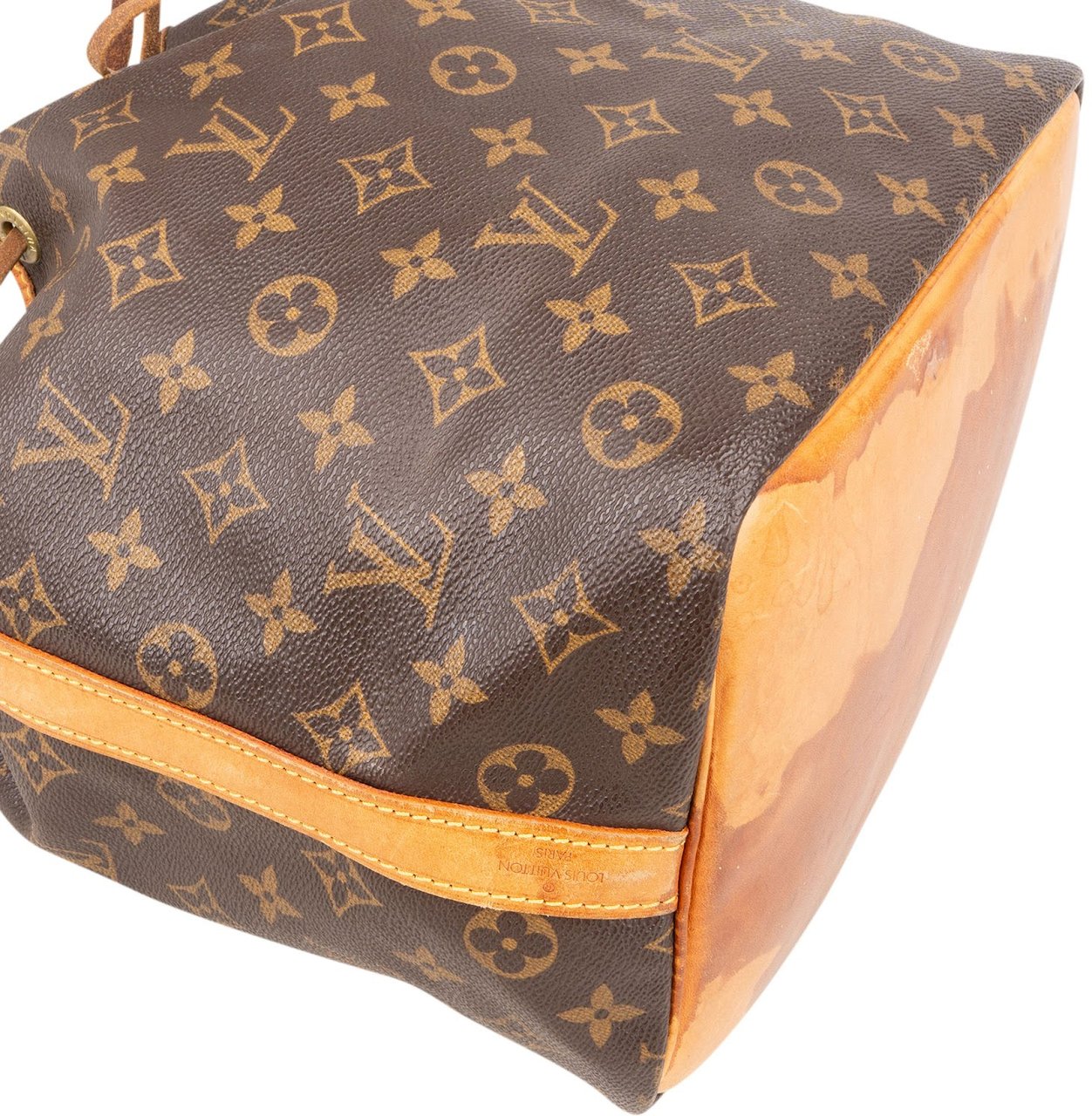 Louis Vuitton Louis Vuitton Monogram Canvas Sac Noé Petit Shoulder Bag Bruin