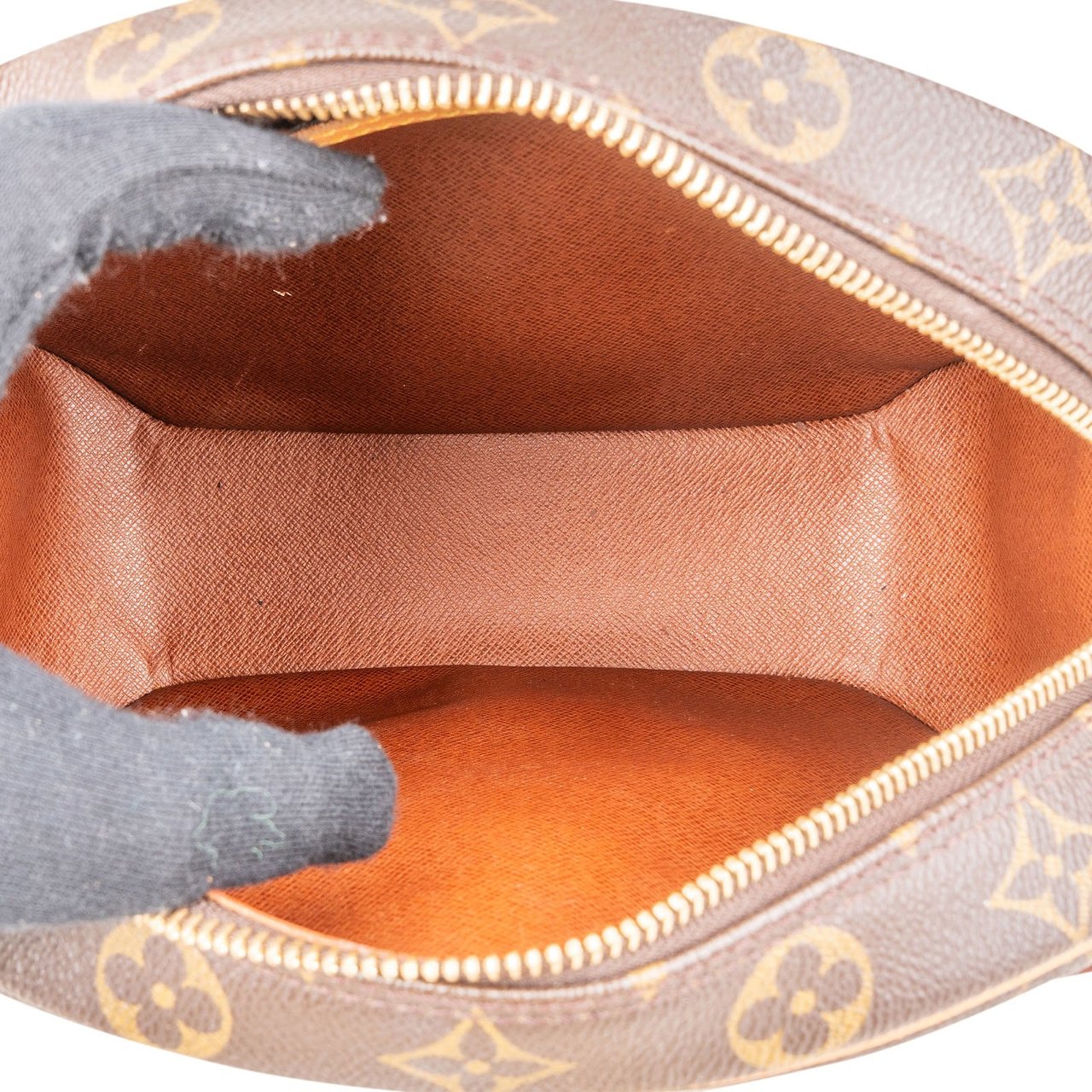 Louis Vuitton Louis Vuitton Monogram Canvas Blois Crossbody Bag Bruin
