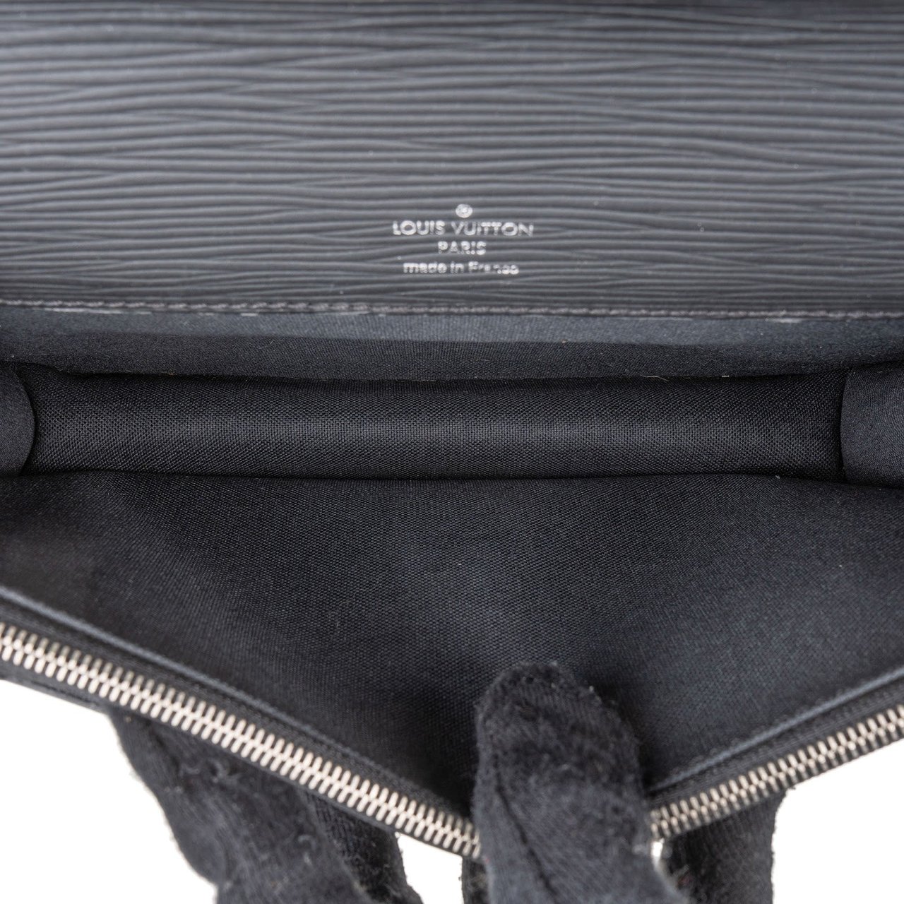 Louis Vuitton Noir Epi Leather Neo Bellaia Clutch Zwart