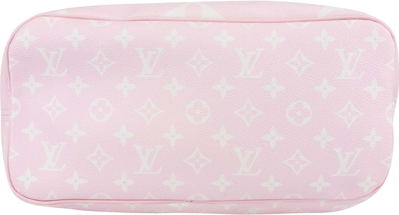 Louis Vuitton Monogram Giant Escale Rainbow Neverfull MM Shoulder Bag Roze