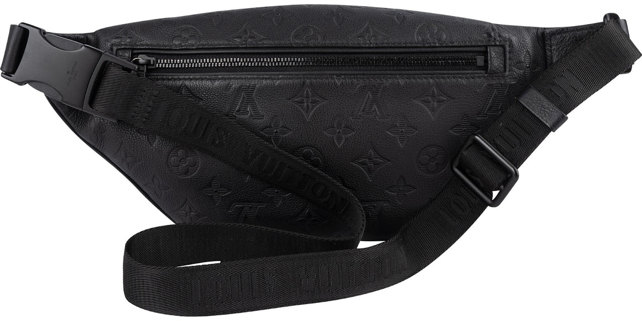 Louis Vuitton Louis Vuitton Discovery Monogram Shadow Bumbag PM Crossbody Bag Zwart