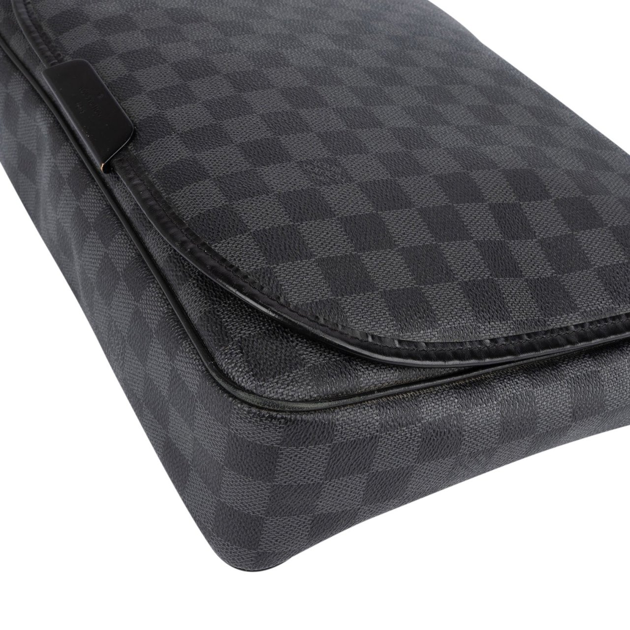 Louis Vuitton Louis Vuitton Monogram Damier Graphite Daniel Messenger Crossbody Bag Zwart
