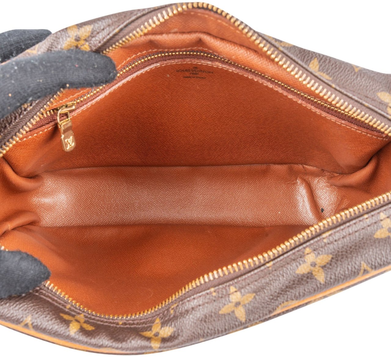 Louis Vuitton Louis Vuitton Monogram Canvas Trocadero 27 Crossbody Bag Bruin