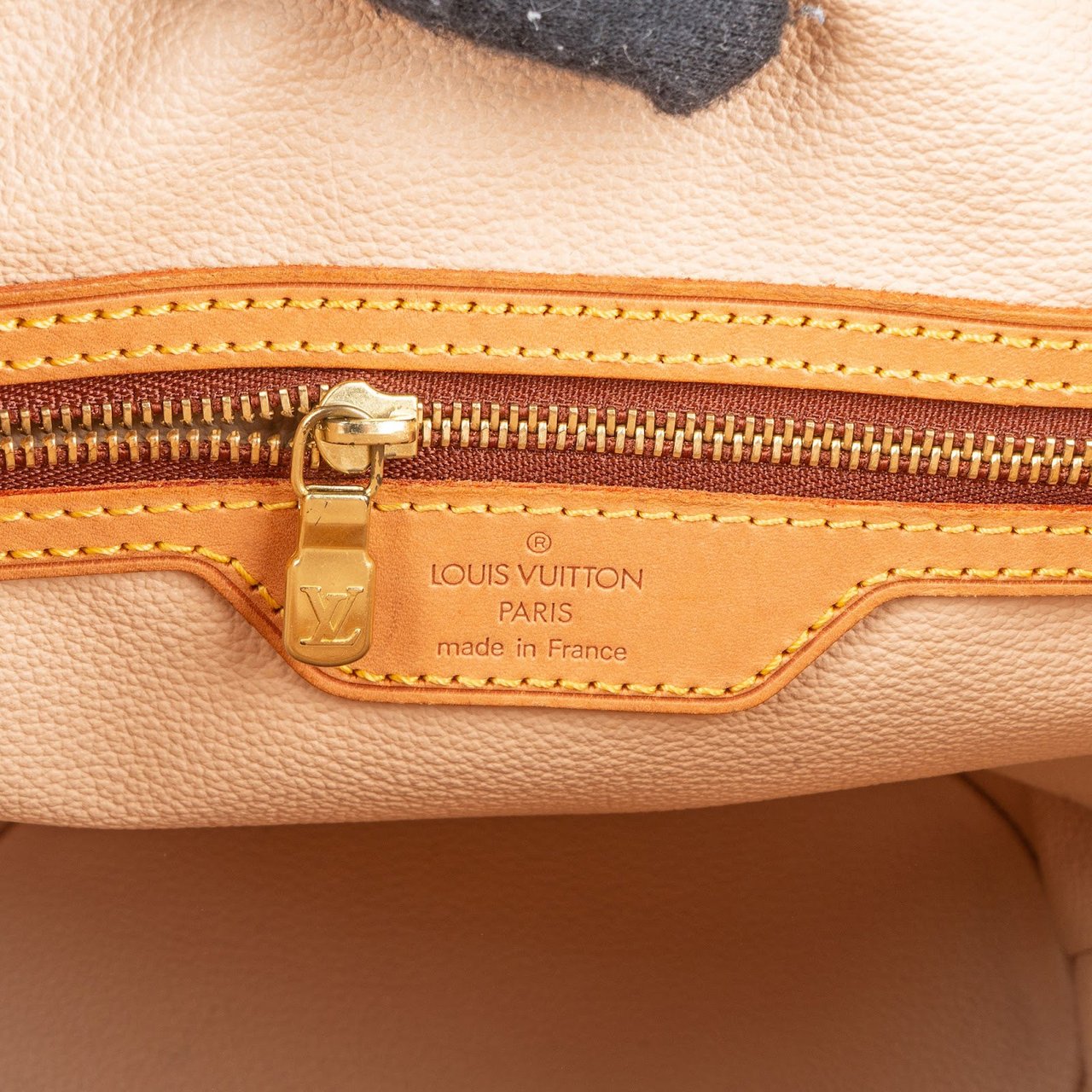 Louis Vuitton Louis Vuitton Monogram Canvas Bucket PM Shoulder Bag Bruin