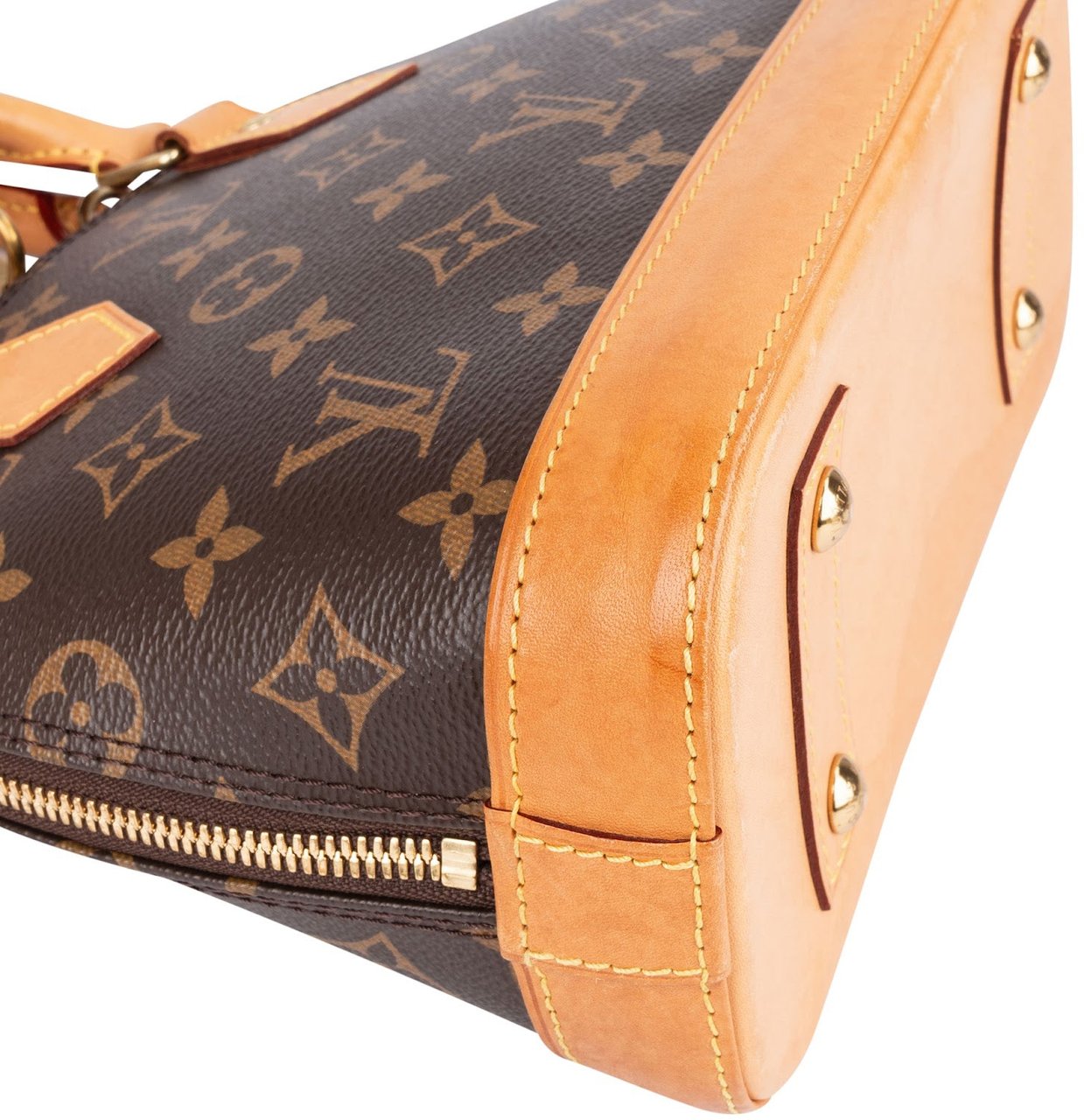 Louis Vuitton Louis Vuitton Monogram Canvas Alma BB Handbag Bruin