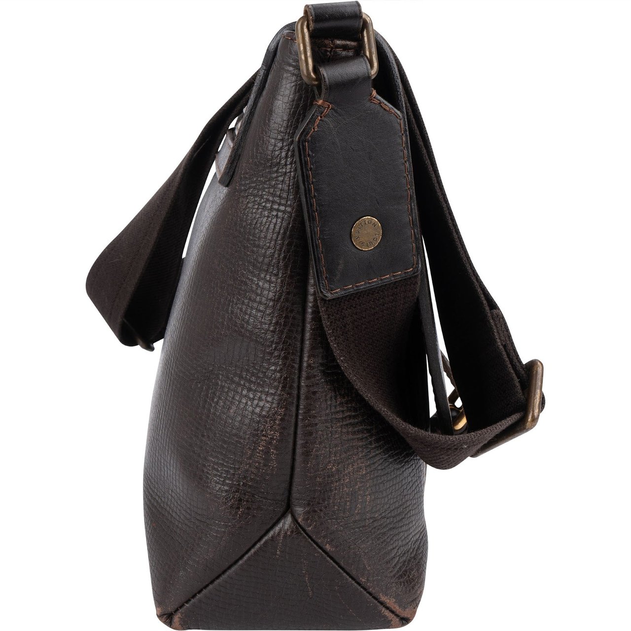Louis Vuitton Leather Utah Leather Omaha Messenger Crossbody Bag Bruin