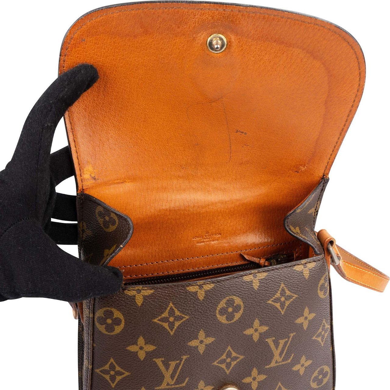 Louis Vuitton Louis Vuitton Monogram Canvas Saint Cloud MM Crossbody Bag Bruin