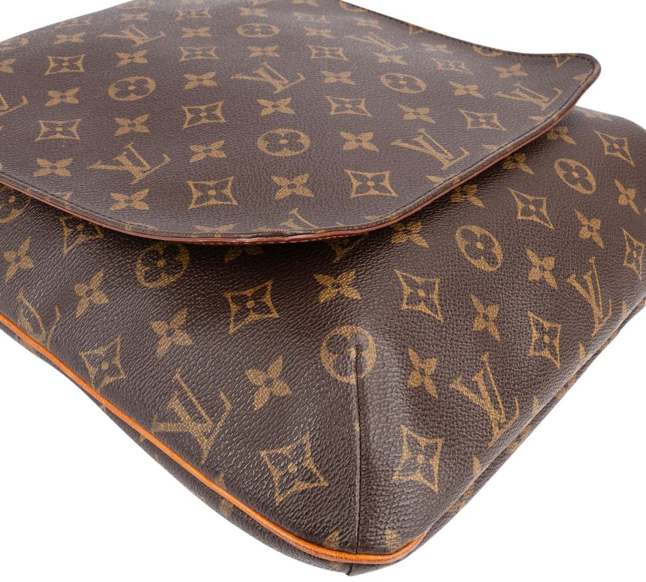 Louis Vuitton Louis Vuitton Monogram Canvas Salsa Musette GM Crossbody Bag Bruin