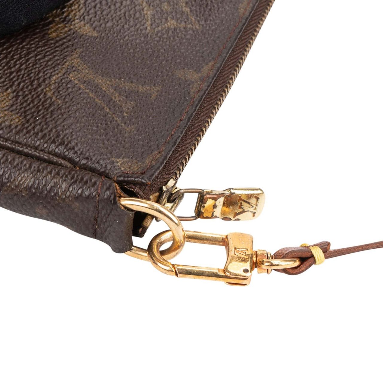 Louis Vuitton Louis Vuitton Monogram Canvas Pochette Accessoires Handbag Bruin