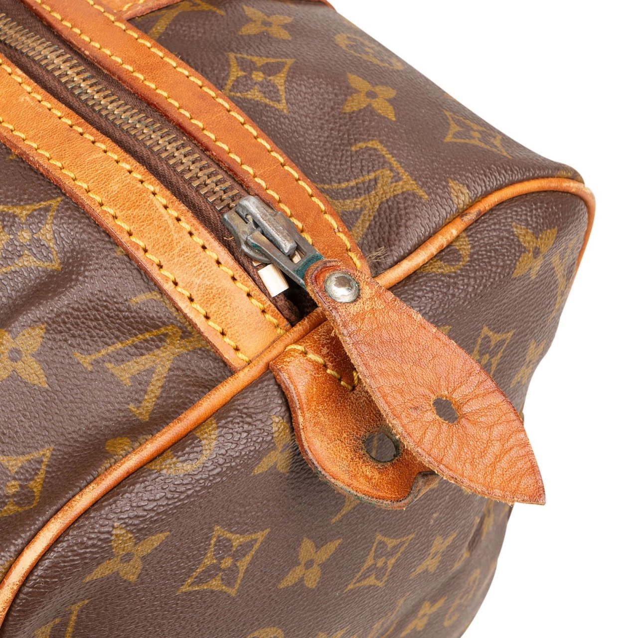 Louis Vuitton Louis Vuitton Monogram Canvas Sac Souple 35 Handbag Bruin