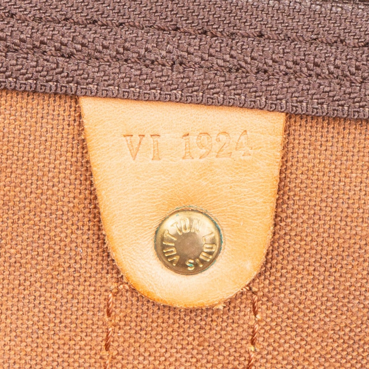 Louis Vuitton Louis Vuitton Monogram Canvas Keepall 50 Bandoulière Travel Bag Bruin