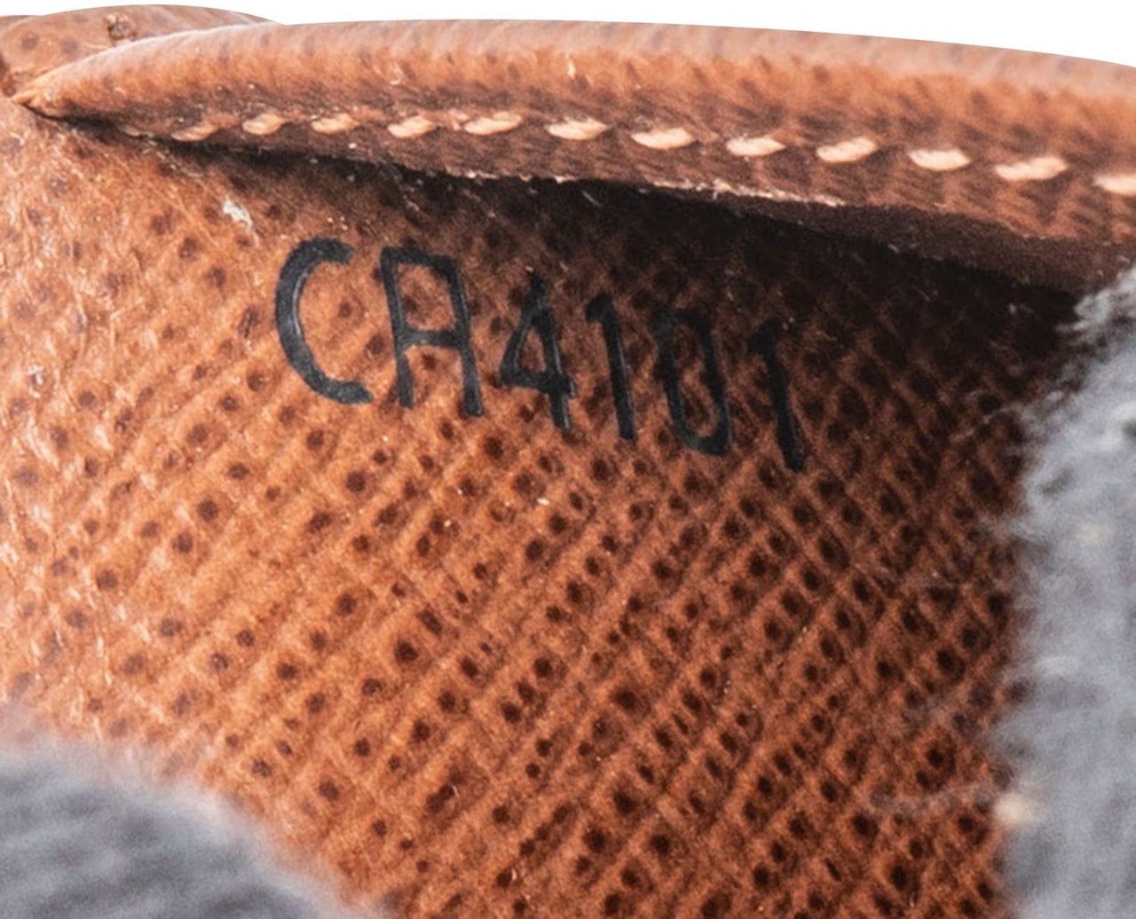 Louis Vuitton Canvas Monogram Marco Wallet Bruin