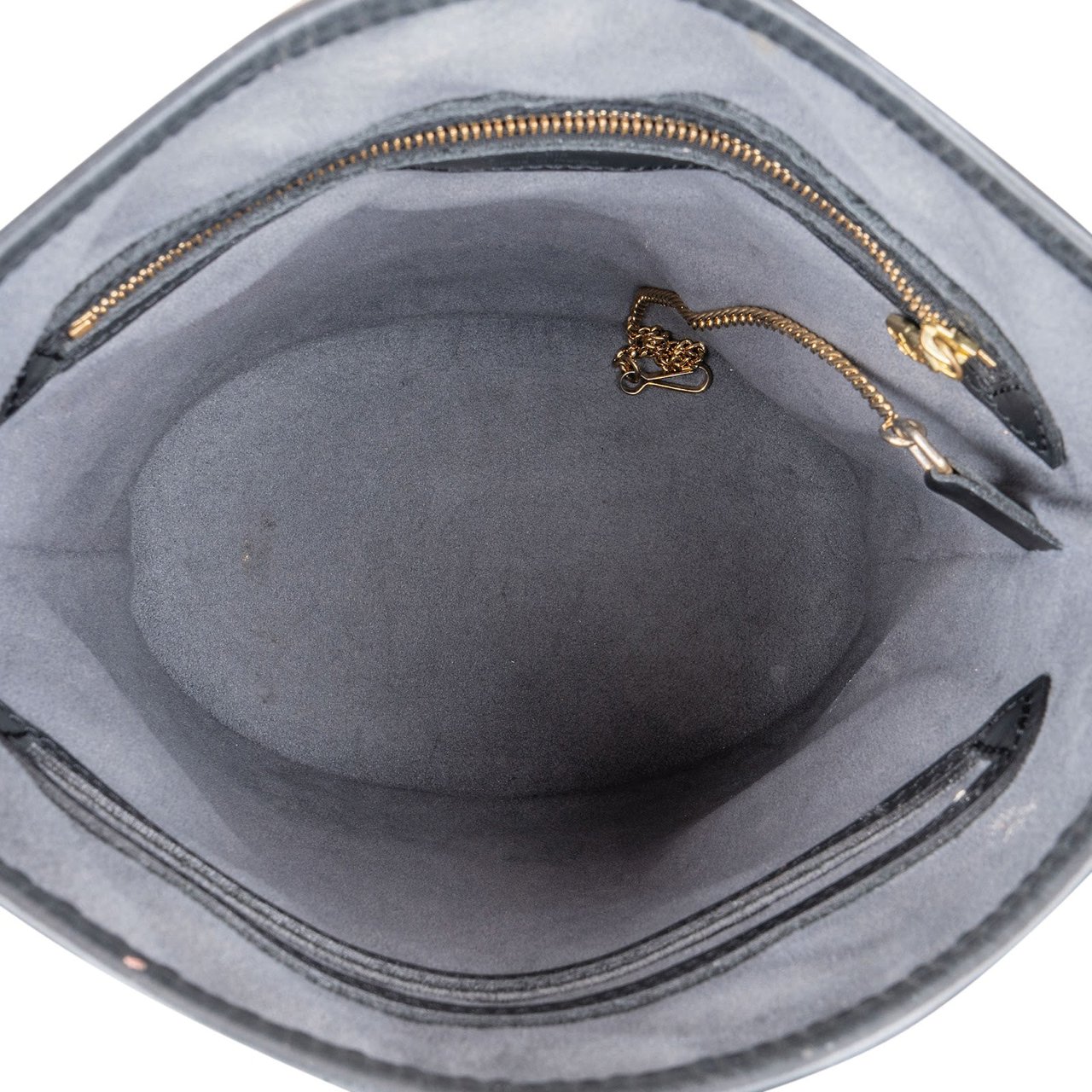 Louis Vuitton Louis Vuitton Noir Epi Leather Bucket PM Shoulder Bag Zwart