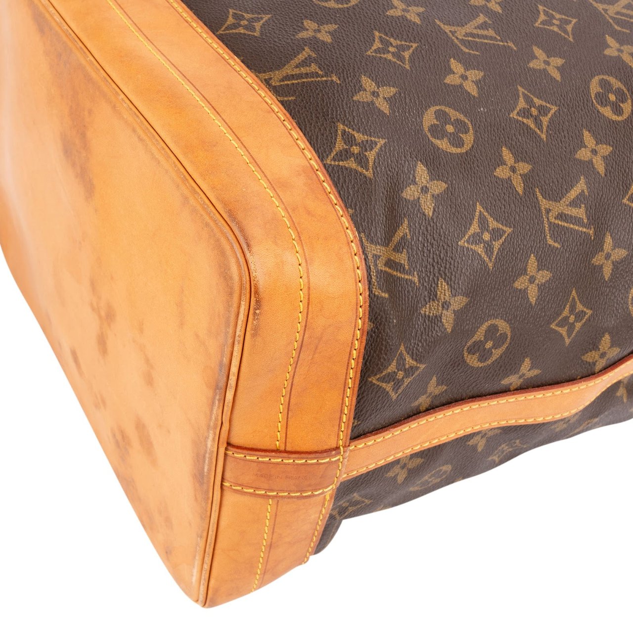 Louis Vuitton Louis Vuitton Monogram Canvas Sac Noé Grande Shoulder Bag Bruin