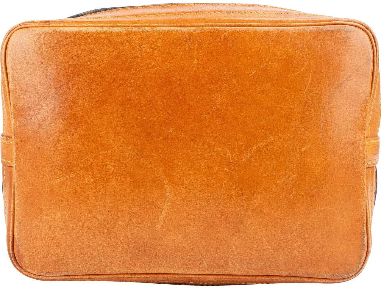 Louis Vuitton Monogram Canvas Sac Noé Grande Shoulder Bag Bruin