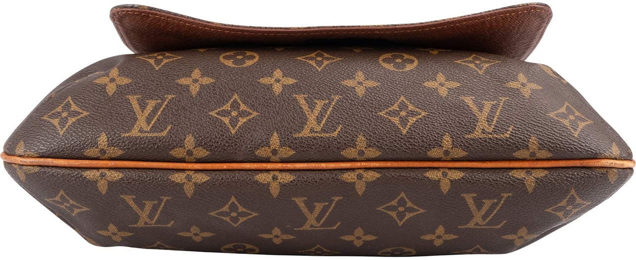Louis Vuitton Louis Vuitton Monogram Canvas Salsa Musette GM Crossbody Bag Bruin