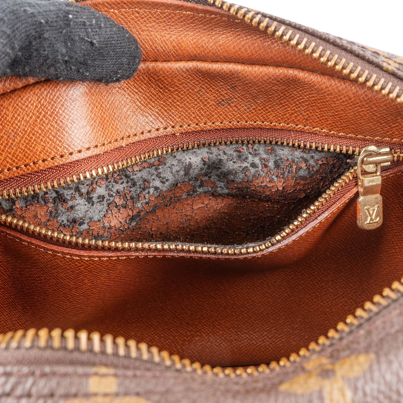 Louis Vuitton Louis Vuitton Monogram Canvas Jeune Fille PM Crossbody Bag Bruin