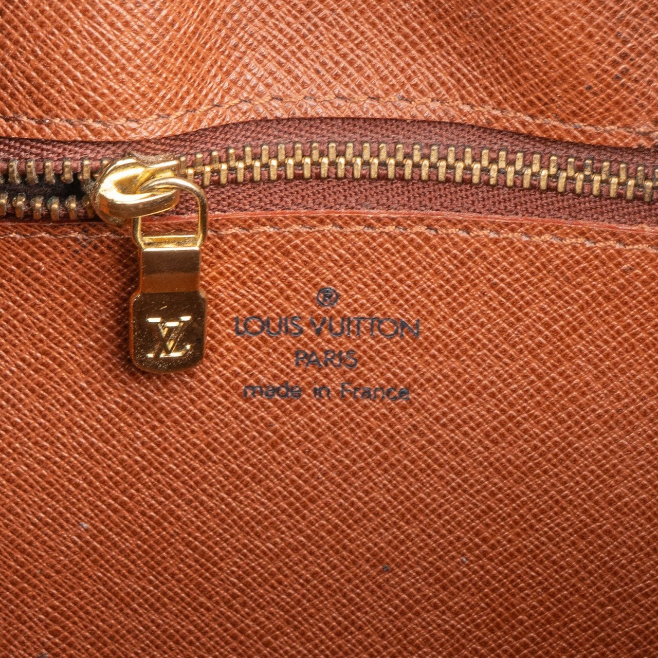 Louis Vuitton Louis Vuitton Monogram Canvas Trocadero 23 Crossbody Bag Bruin