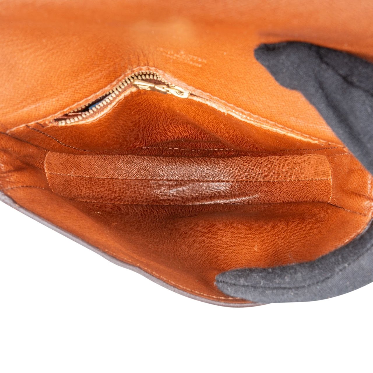 Louis Vuitton Louis Vuitton Monogram Canvas Chantilly PM Crossbody Bag Bruin