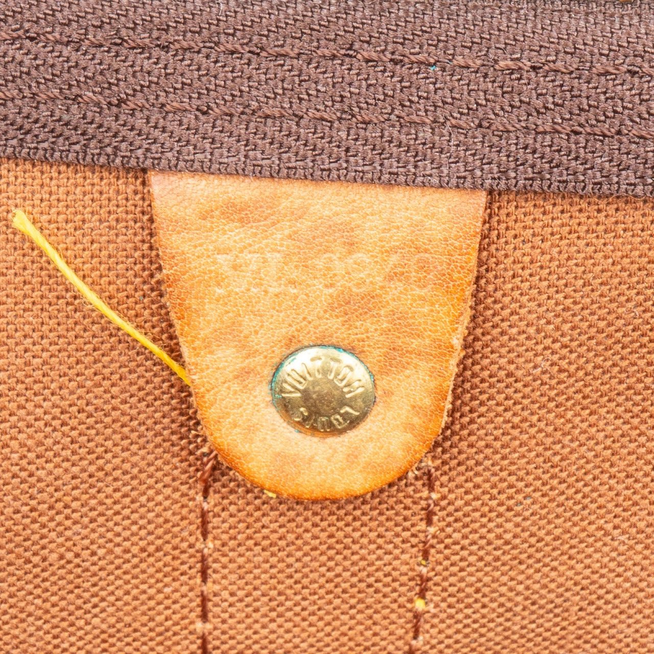 Louis Vuitton Louis Vuitton Monogram Canvas Keepall 60 Bandoulière Travel Bag Bruin