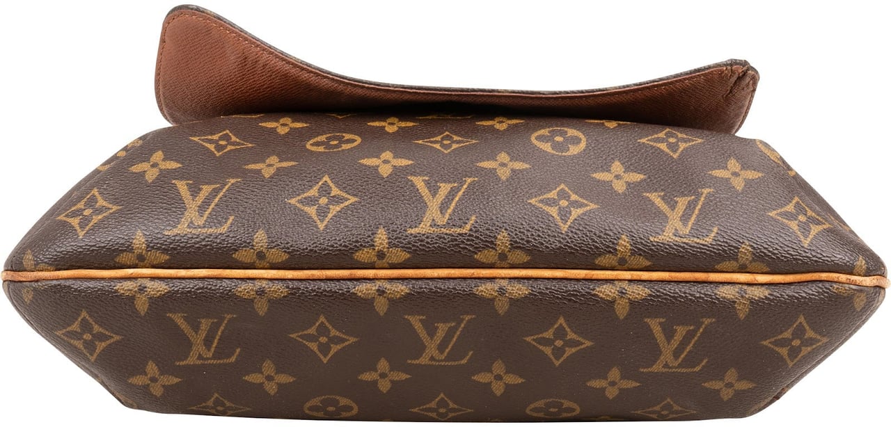 Louis Vuitton Louis Vuitton Monogram Canvas Salsa Musette GM Crossbody Bag Bruin