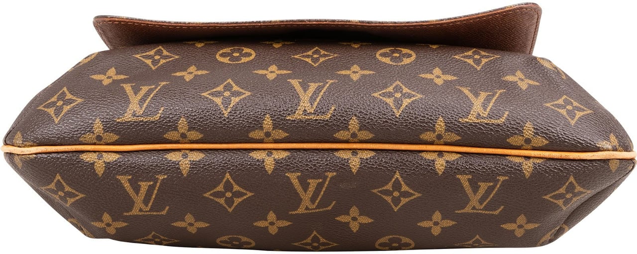 Louis Vuitton Louis Vuitton Monogram Canvas Salsa Musette GM Crossbody Bag Bruin