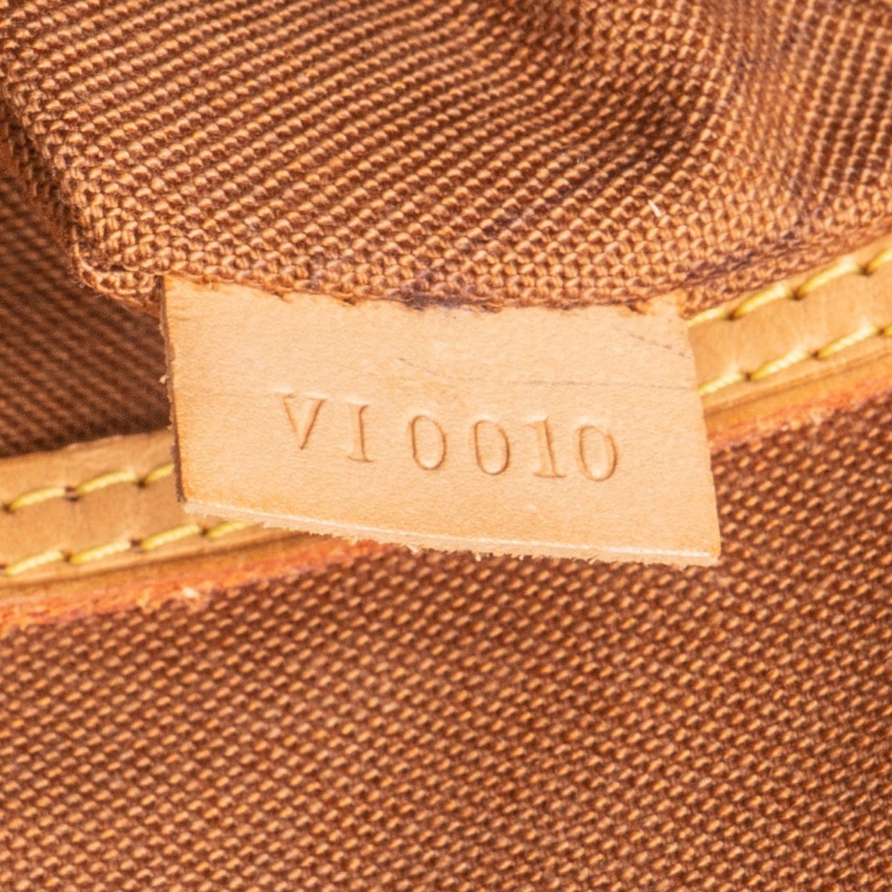 Louis Vuitton Louis Vuitton Monogram Canvas Alma PM Handbag Bruin