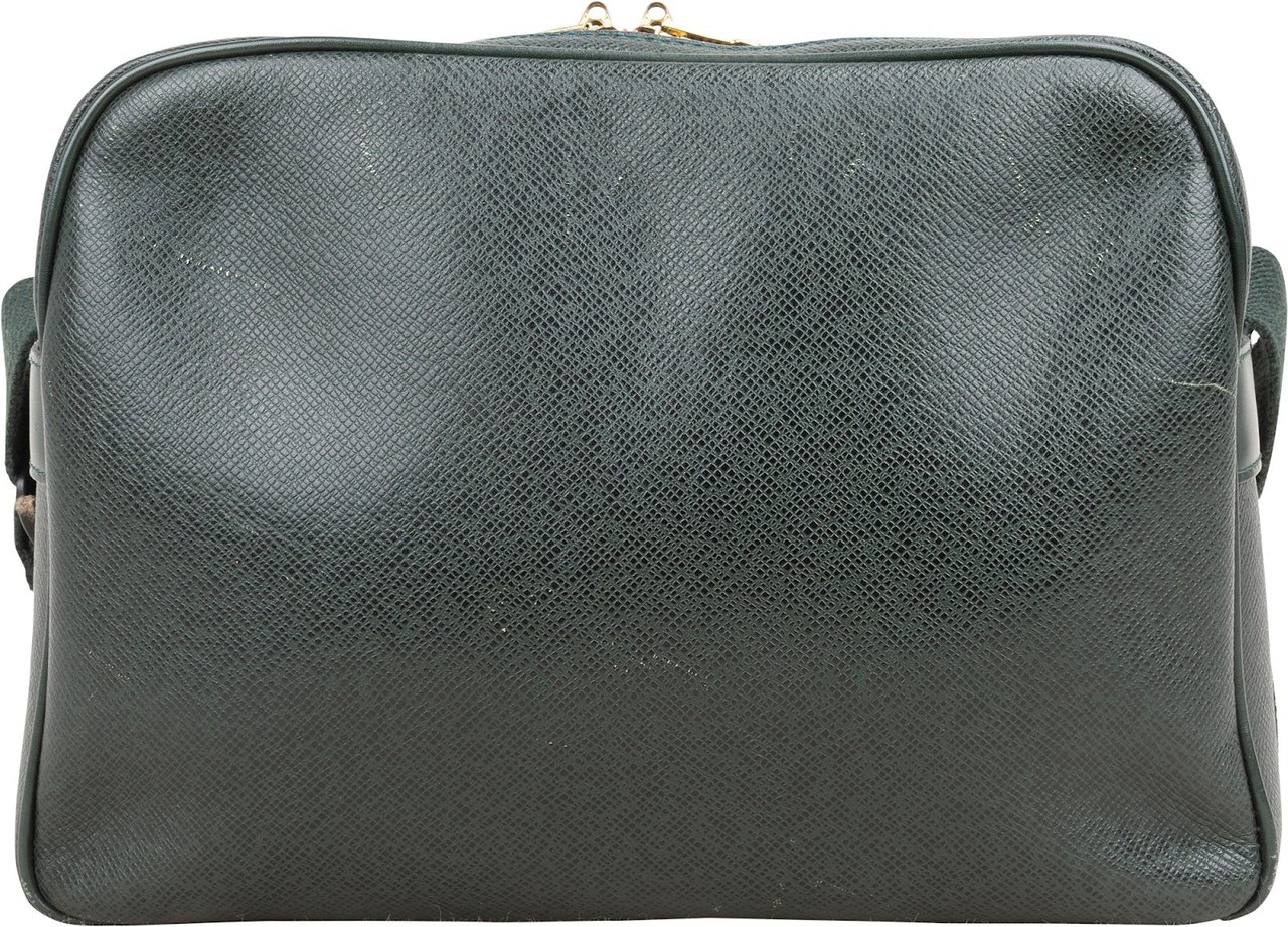 Louis Vuitton Green Taiga Leather Reporter PM Crossbody Bag Groen