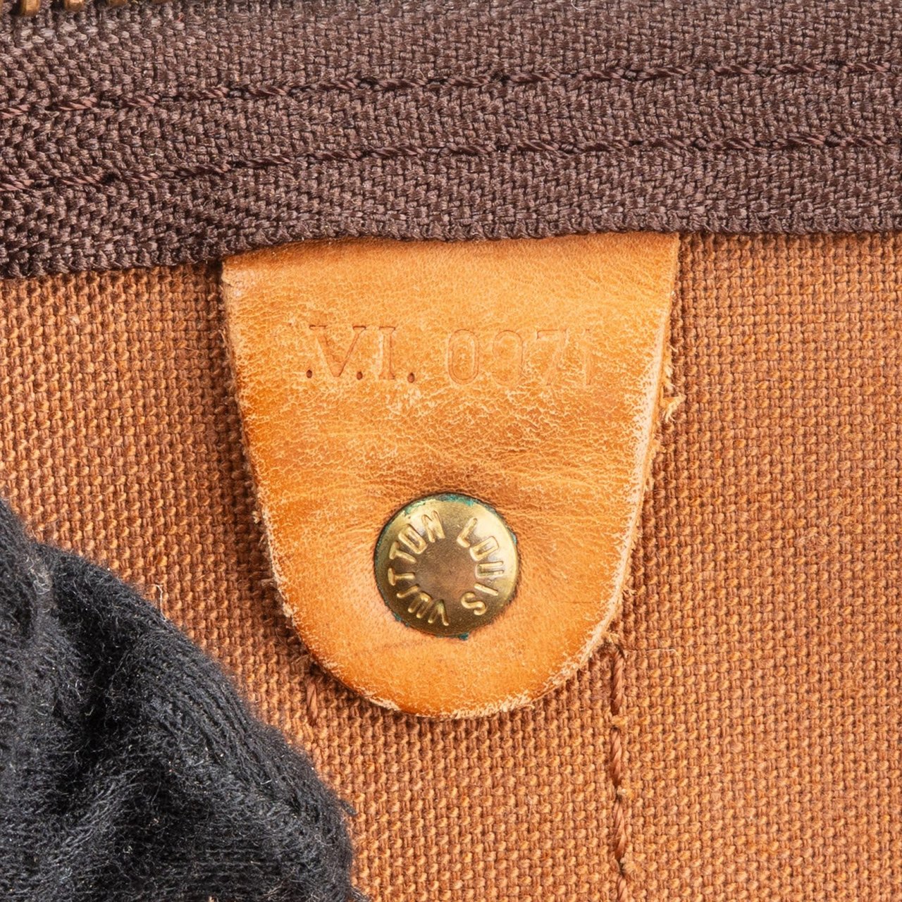 Louis Vuitton Louis Vuitton Monogram Canvas Keepall 50 Bandoulière Travel Bag Bruin