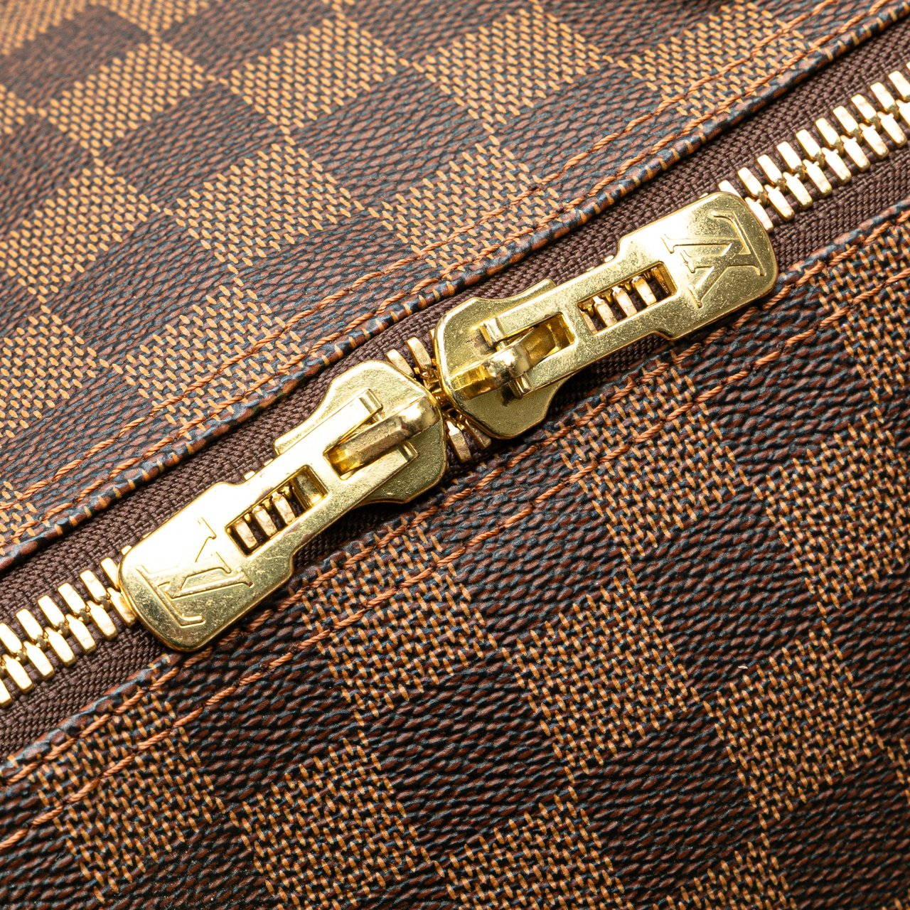 Louis Vuitton Damier Ebene Keepall 50 Bruin